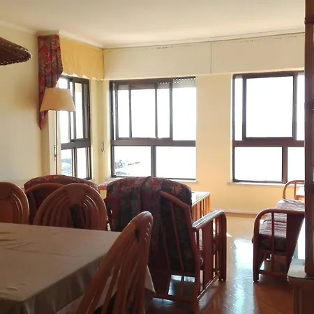 With 2 Bedrooms In Sao Roque, With Wonderful Sea View, Pool *